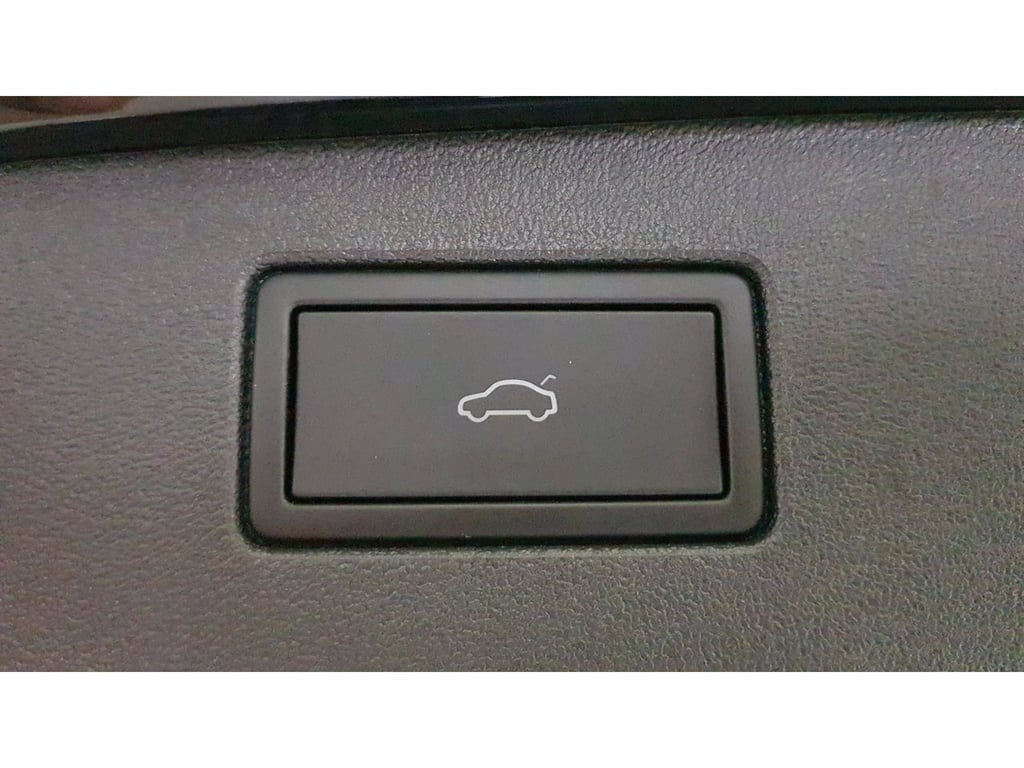 VOLKSWAGEN Tiguan 2.0 tdi elegance 150cv dsg