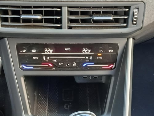 VOLKSWAGEN Polo 1.0 tsi r-line 95cv