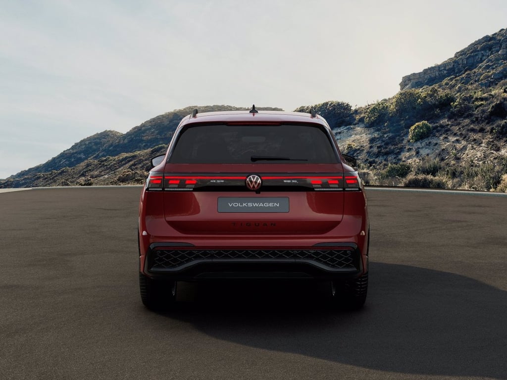 VOLKSWAGEN Tiguan 2.0 tdi r-line plus 150cv dsg