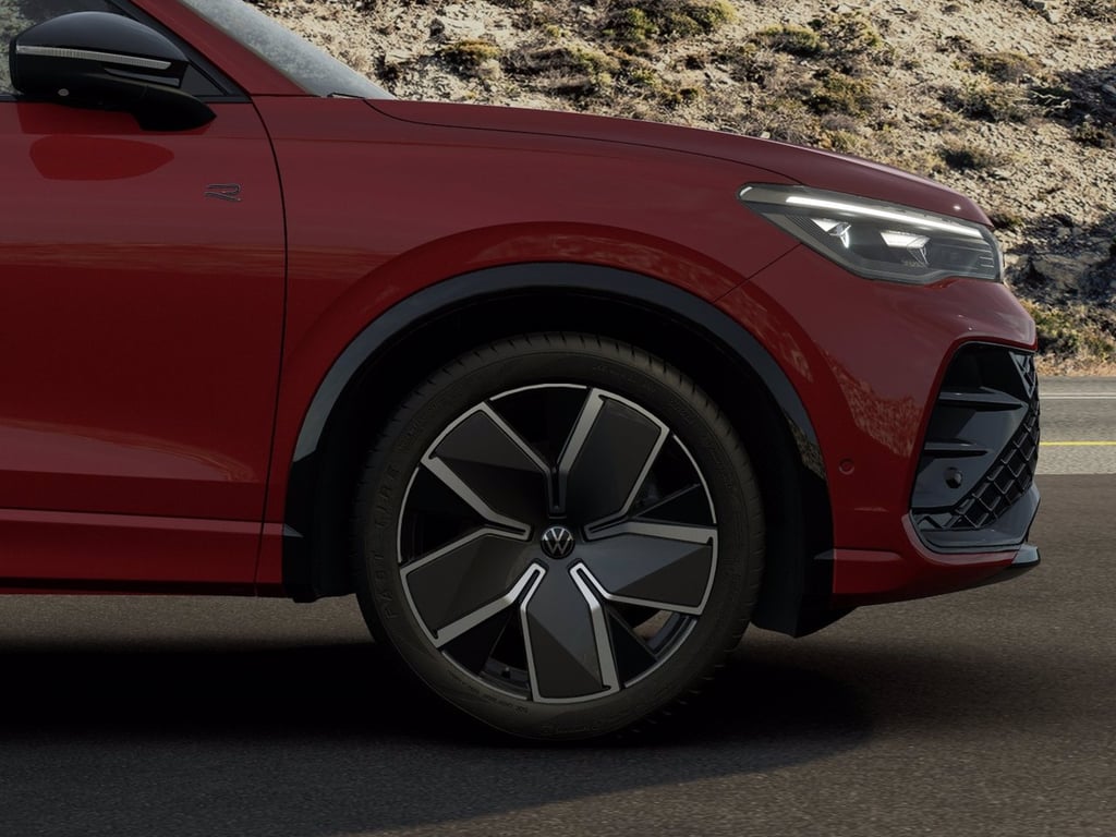 VOLKSWAGEN Tiguan 2.0 tdi r-line plus 150cv dsg