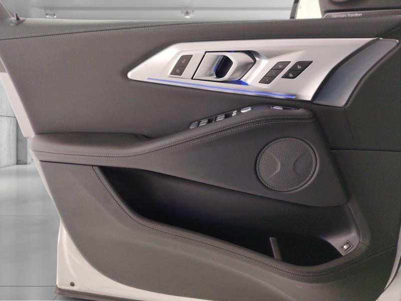 BMW Xm 4.4 phev auto