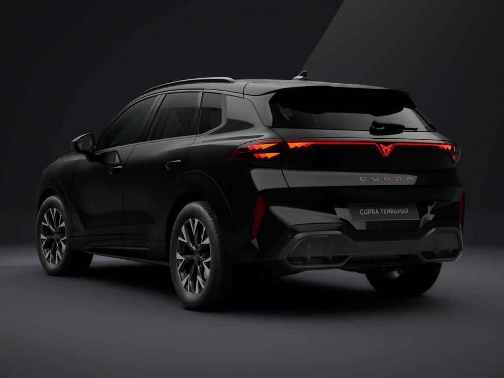 CUPRA Terramar 1.5 Hybrid DSG Business