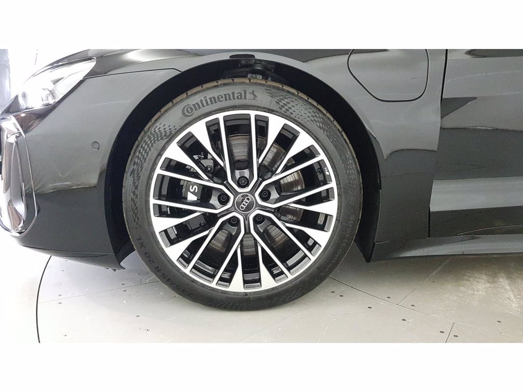 AUDI S e-tron gt quattro