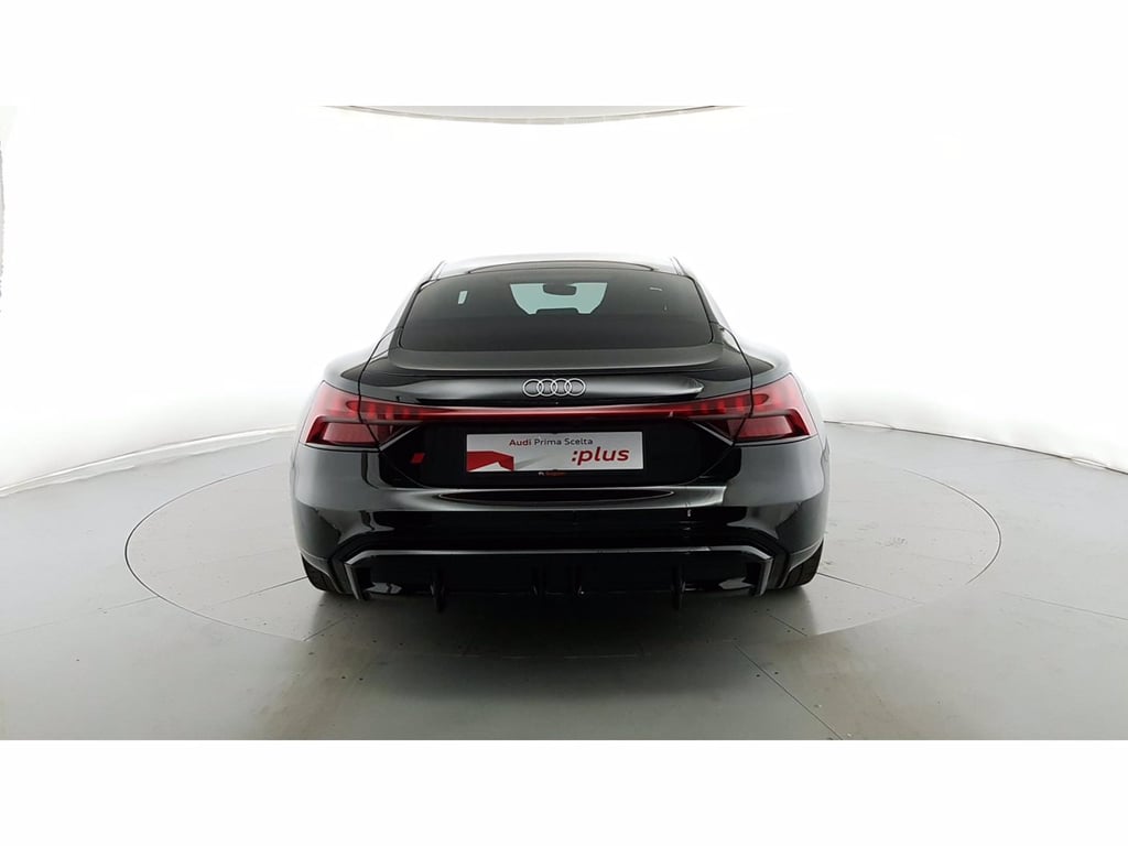 AUDI S e-tron gt quattro