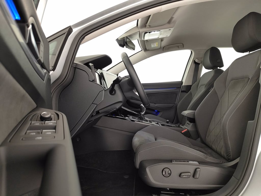 VOLKSWAGEN Golf 1.5 tsi evo style 130cv