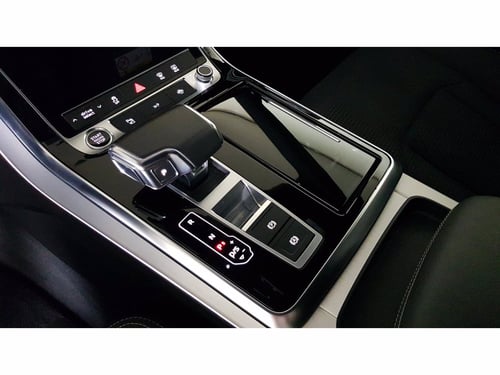 AUDI Q8 55 3.0 tfsi mhev sport quattro tiptronic