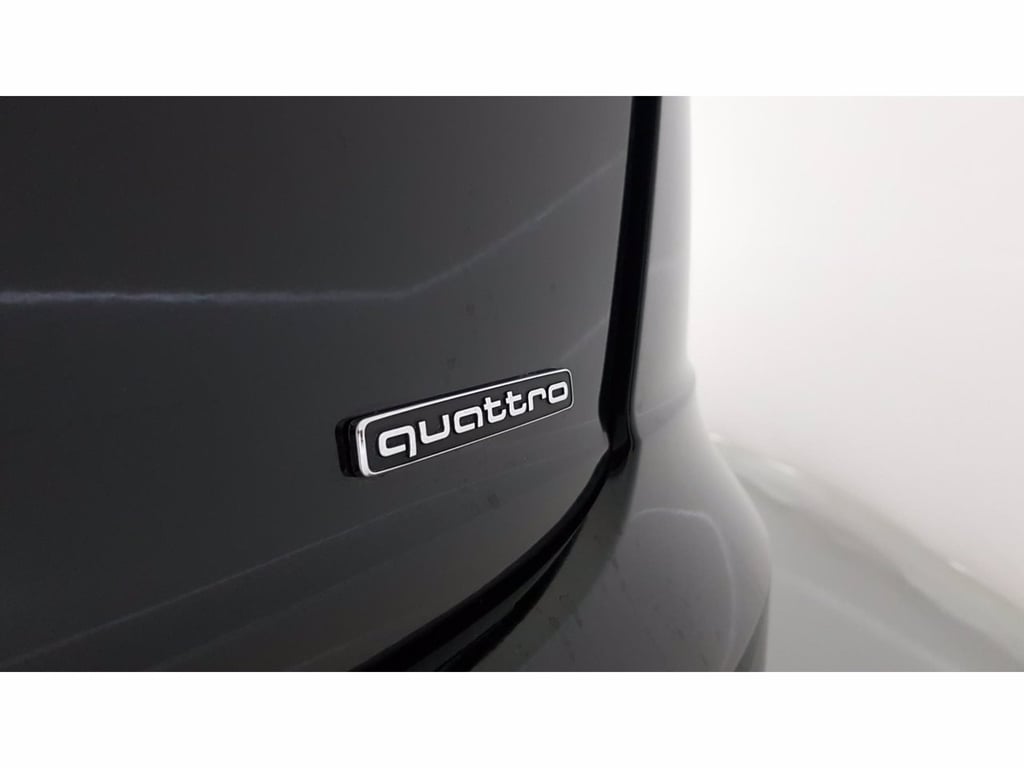 AUDI Q8 55 3.0 tfsi mhev sport quattro tiptronic