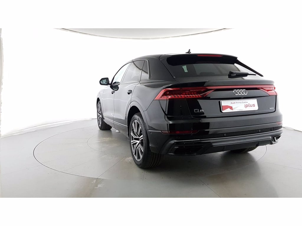 AUDI Q8 55 3.0 tfsi mhev sport quattro tiptronic