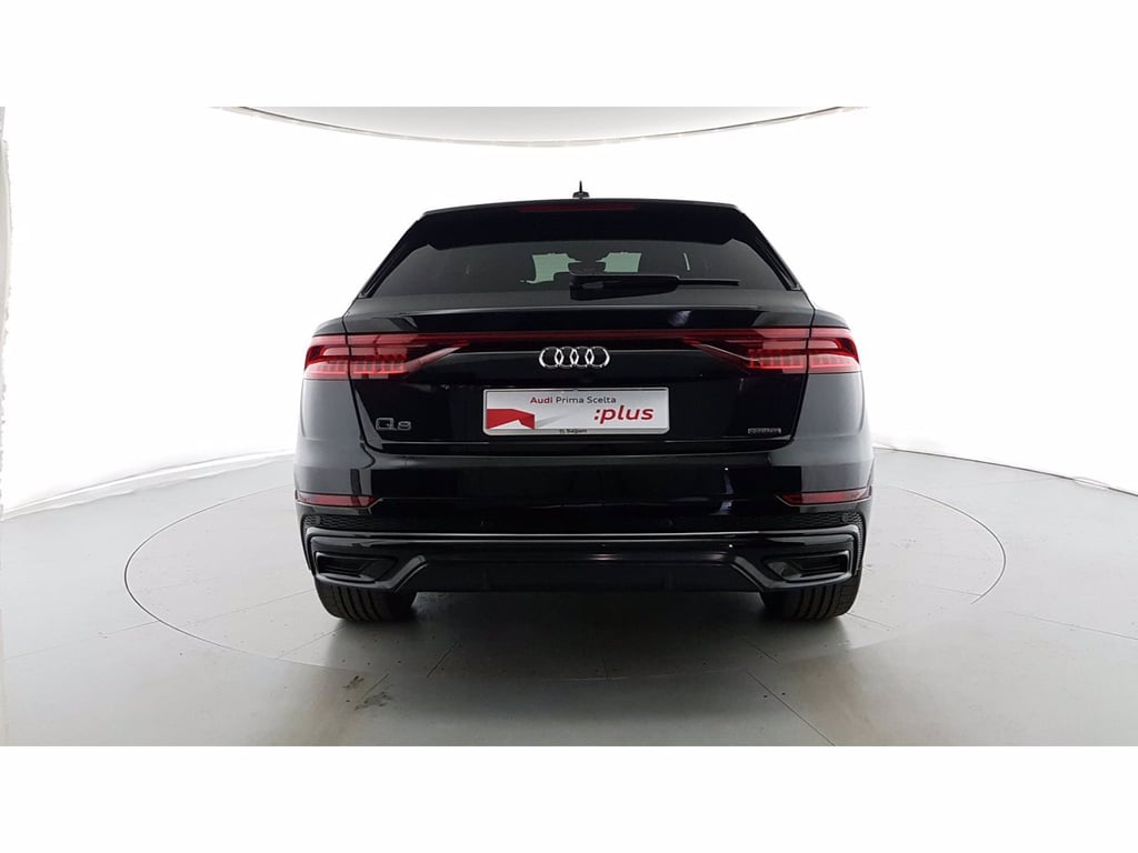 AUDI Q8 55 3.0 tfsi mhev sport quattro tiptronic