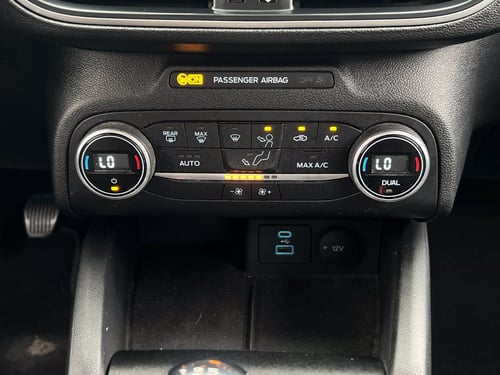 FORD Focus 1.0 EcoBoost Hybrid 125 CV 5p. ST-Line Style