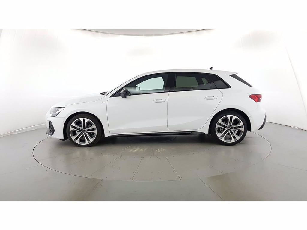AUDI A3 sportback 2.0 tdi s line edition 150cv s-tronic