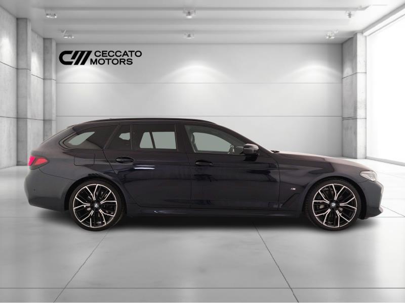 BMW 530d touring mhev 48v xdrive luxury auto