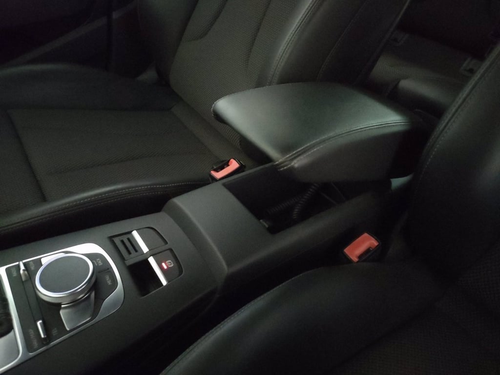 AUDI A3 sportback 35 1.5 tfsi sport 150cv s-tronic