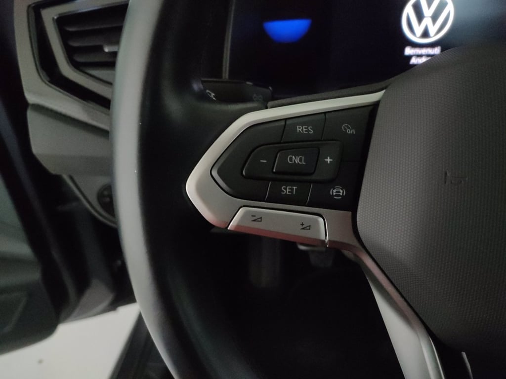 VOLKSWAGEN Polo 1.0 tsi life 95cv