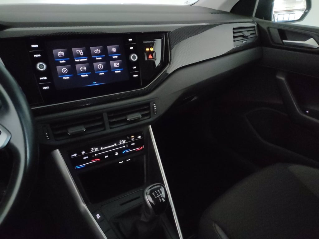 VOLKSWAGEN Polo 1.0 tsi life 95cv
