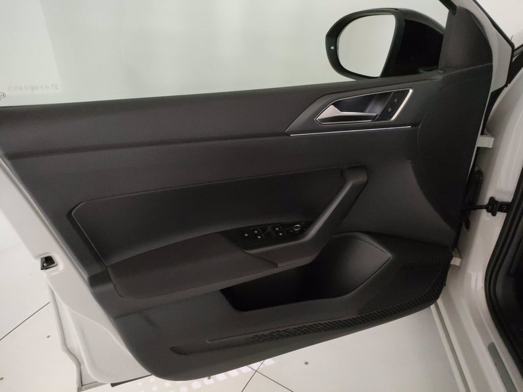 VOLKSWAGEN Taigo 1.0 tsi r-line 110cv
