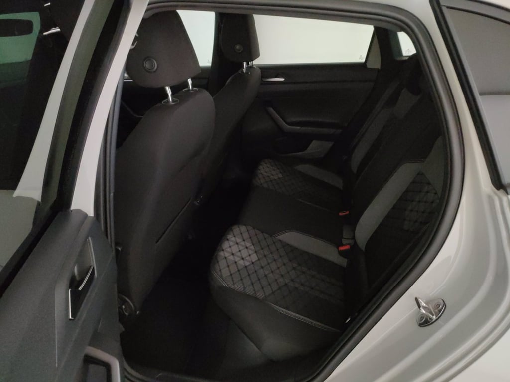 VOLKSWAGEN Taigo 1.0 tsi r-line 110cv