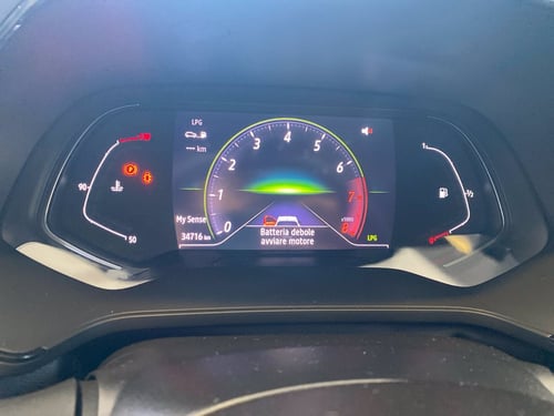 RENAULT Captur 1.0 tce techno fast track gpl 100cv