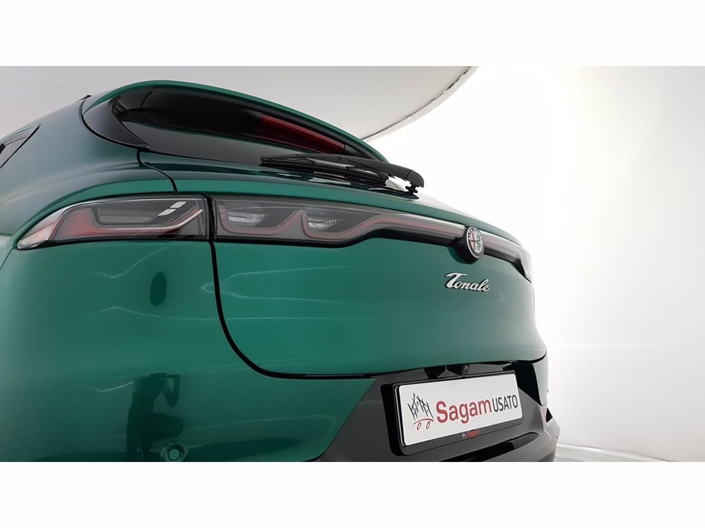 ALFA ROMEO Tonale 1.5 hybrid veloce 160cv tct7