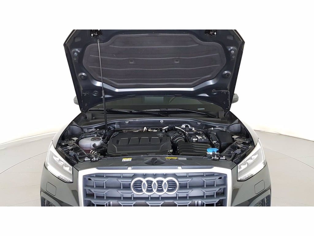 AUDI Q2 30 2.0 tdi business s-tronic
