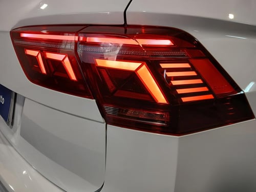 VOLKSWAGEN Tiguan 2.0 tdi r-line 150cv dsg