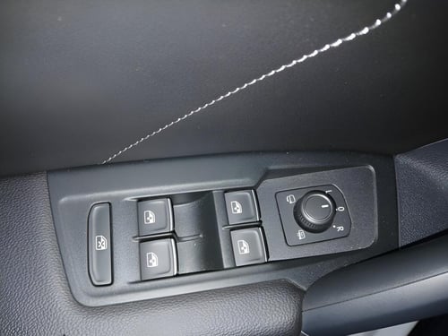 VOLKSWAGEN Tiguan 2.0 tdi r-line 150cv dsg