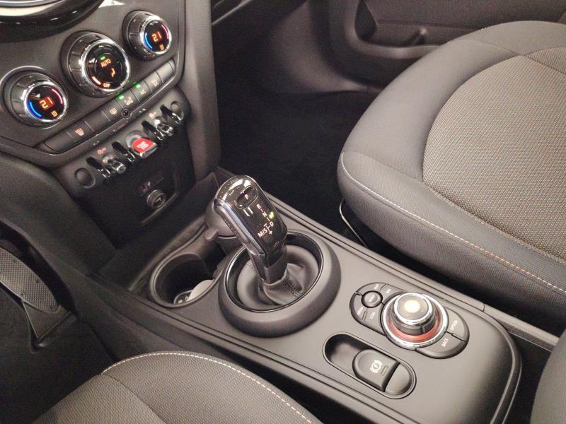MINI Mini countryman 1.5 one d essential auto