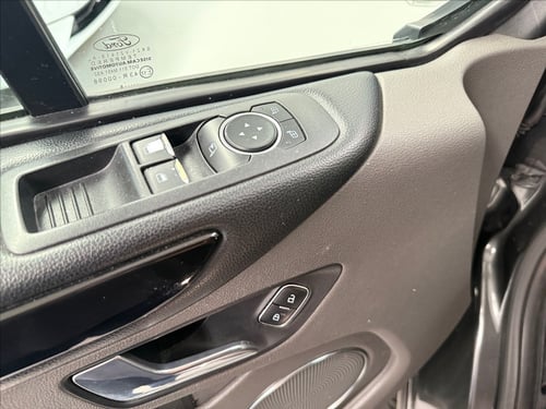FORD Tourneo Custom 320 2.0 tdci 130cv Trend