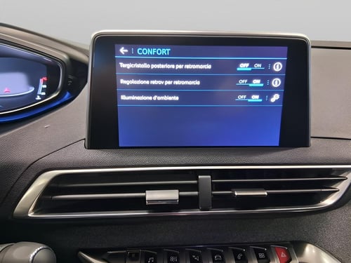 PEUGEOT 3008 1.2 puretech t gt line s&s 130cv my18