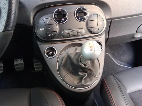 ABARTH 595 1.4 t-jet esseesse 180cv