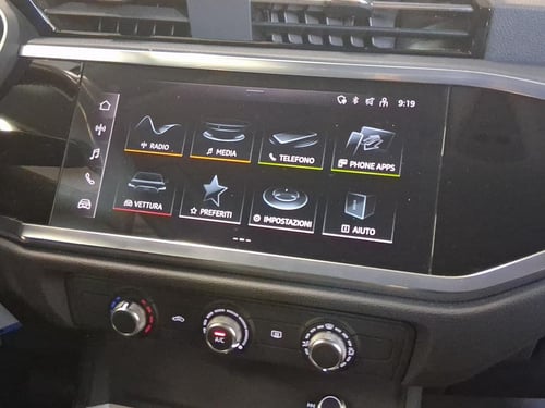 AUDI Q3 35 2.0 tdi s-tronic