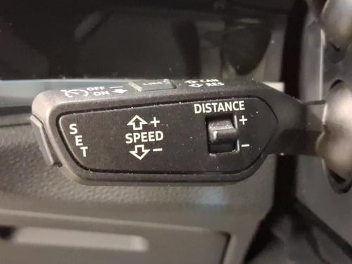 AUDI Q3 35 2.0 tdi s-tronic