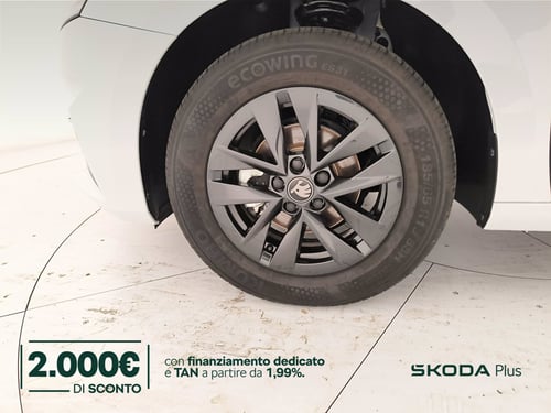 SKODA Fabia 1.0 tsi young edition 95cv