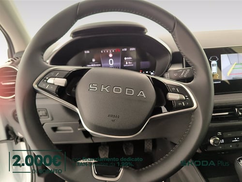 SKODA Fabia 1.0 tsi young edition 95cv
