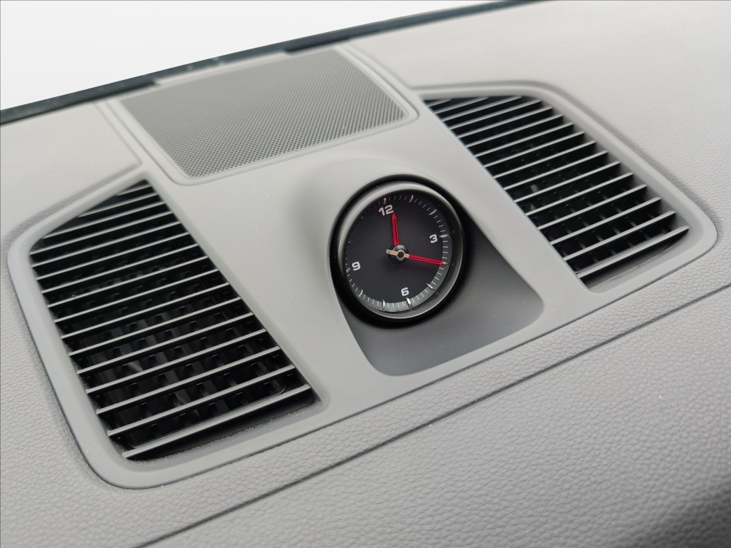 PORSCHE Cayenne Coupe 3.0 e-hybrid Platinum Edition tiptronic