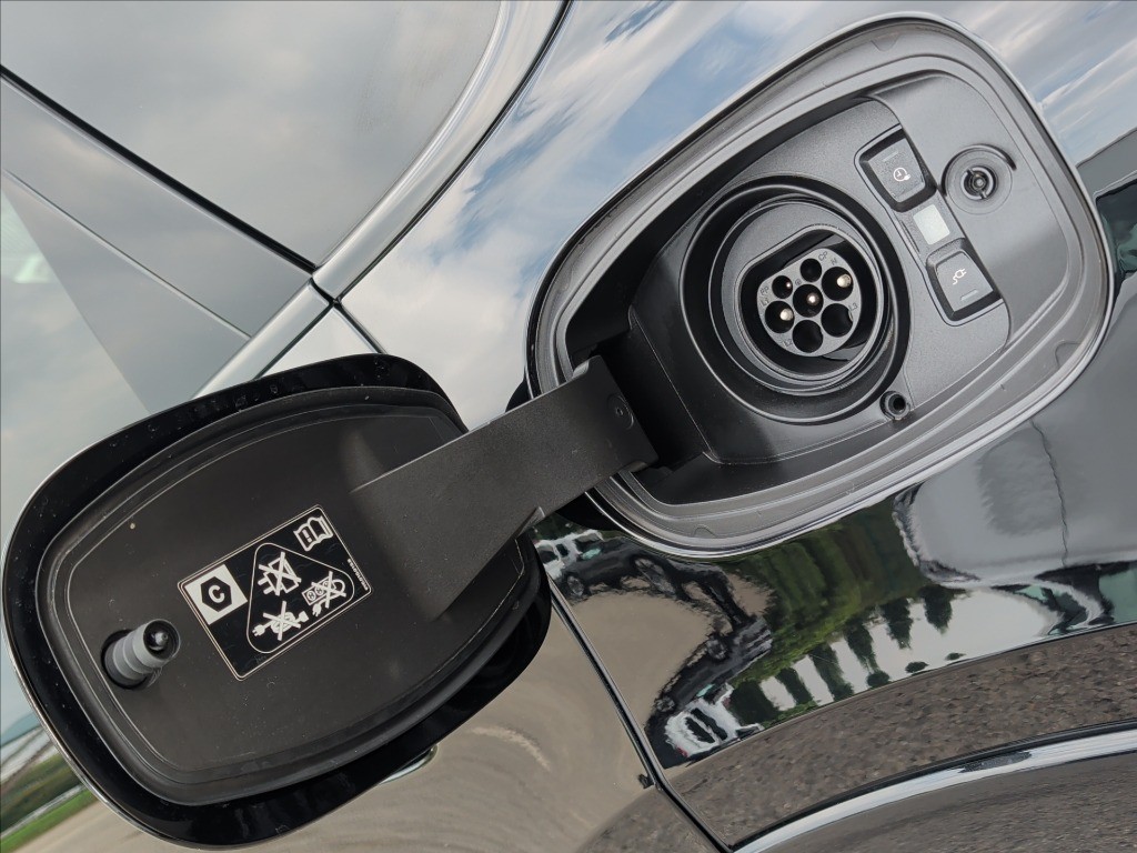 PORSCHE Cayenne Coupe 3.0 e-hybrid Platinum Edition tiptronic