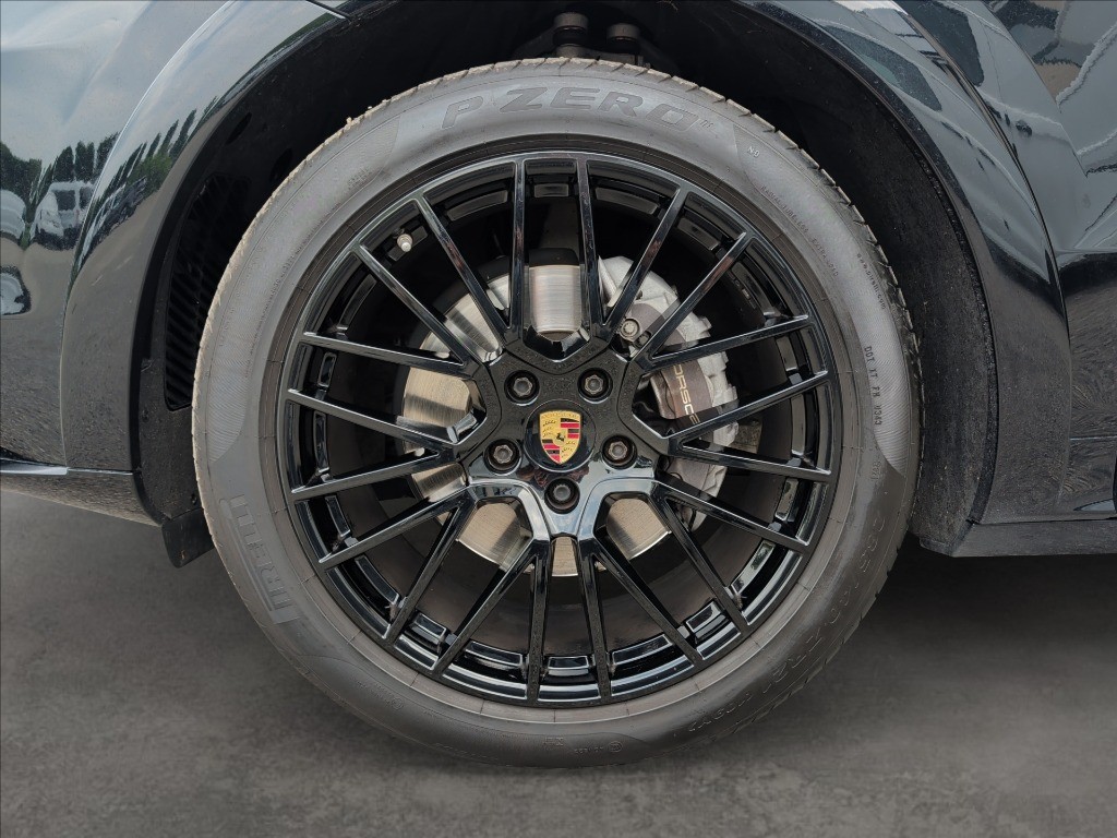 PORSCHE Cayenne Coupe 3.0 e-hybrid Platinum Edition tiptronic