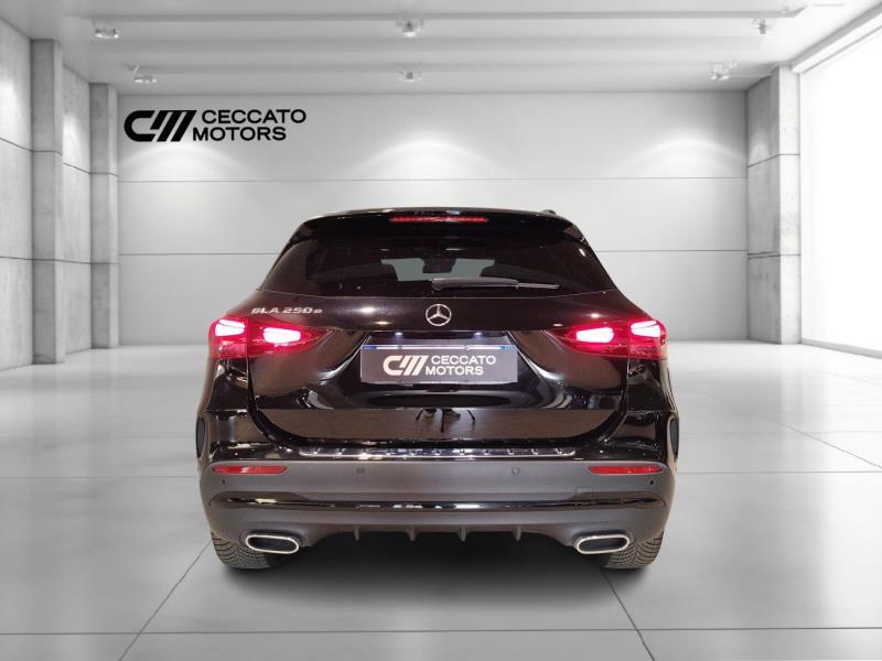 MERCEDES Gla 250 e phev amg line premium auto