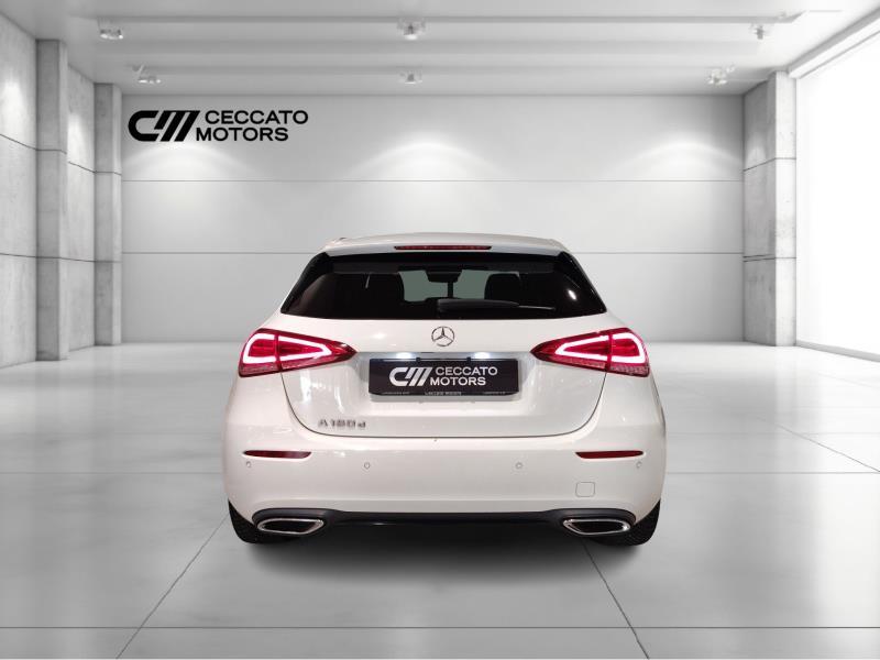 MERCEDES A 180 d sport auto