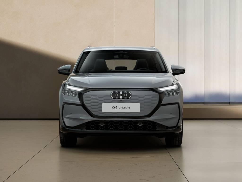 AUDI Q4 e-tron performance business 286cv