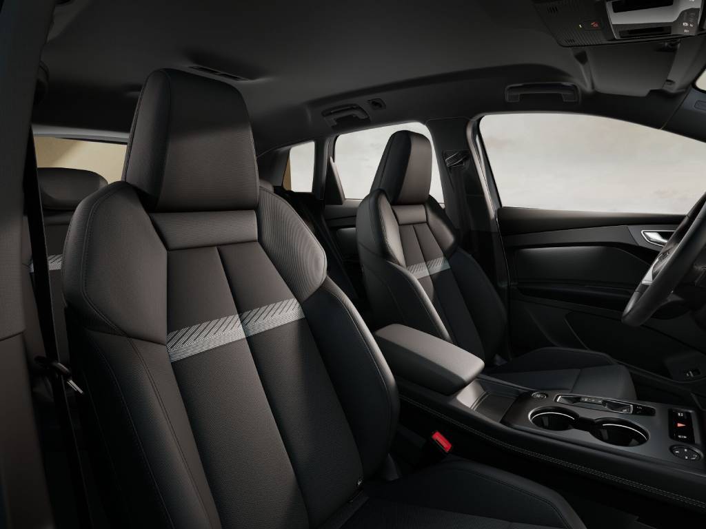 AUDI Q4 e-tron performance business 286cv
