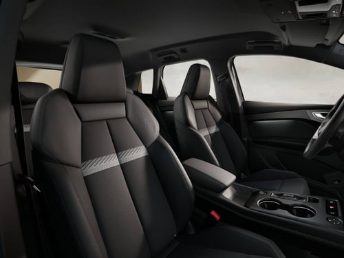 AUDI Q4 e-tron performance business 286cv