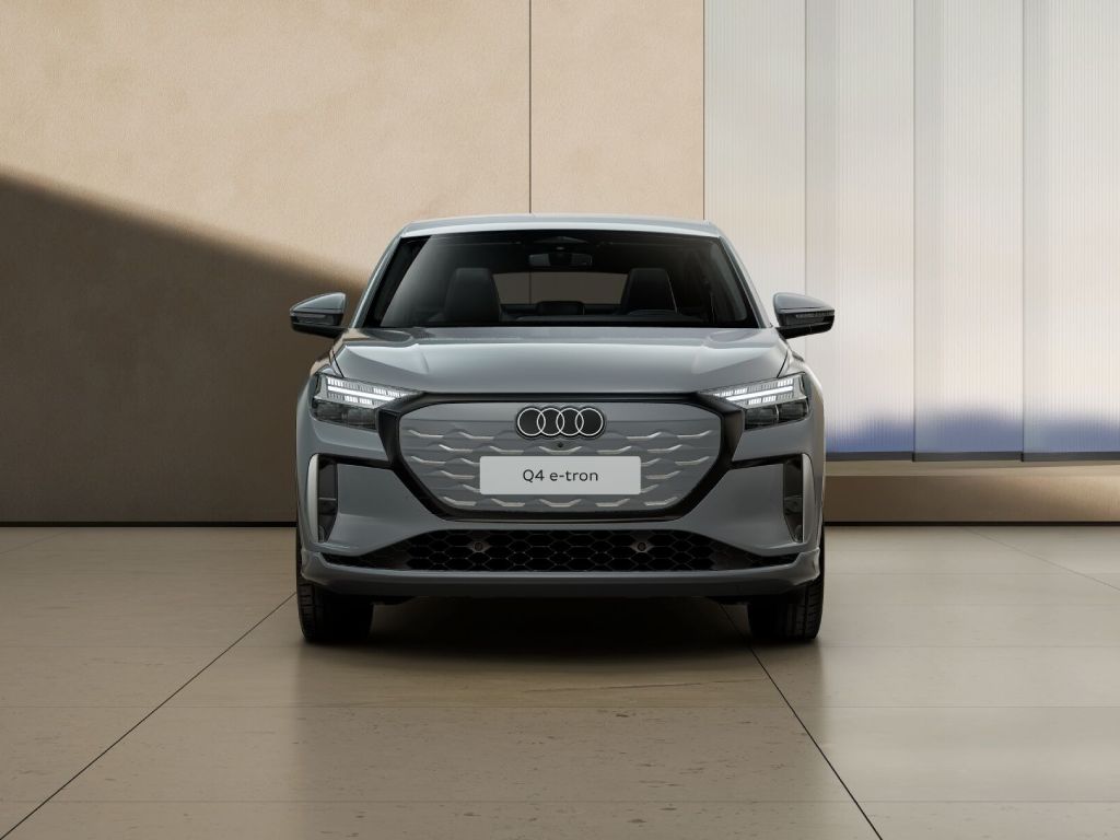 AUDI Q4 sportback e-tron s line 204cv