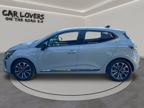 RENAULT Clio 1.6 e-tech full hybrid techno 145cv