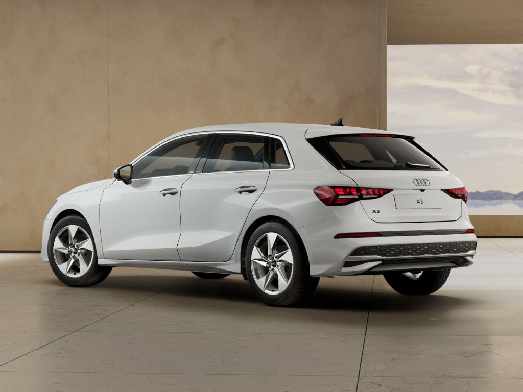 AUDI A3 SPB TFSI 110 kW S tronic Business Advanced