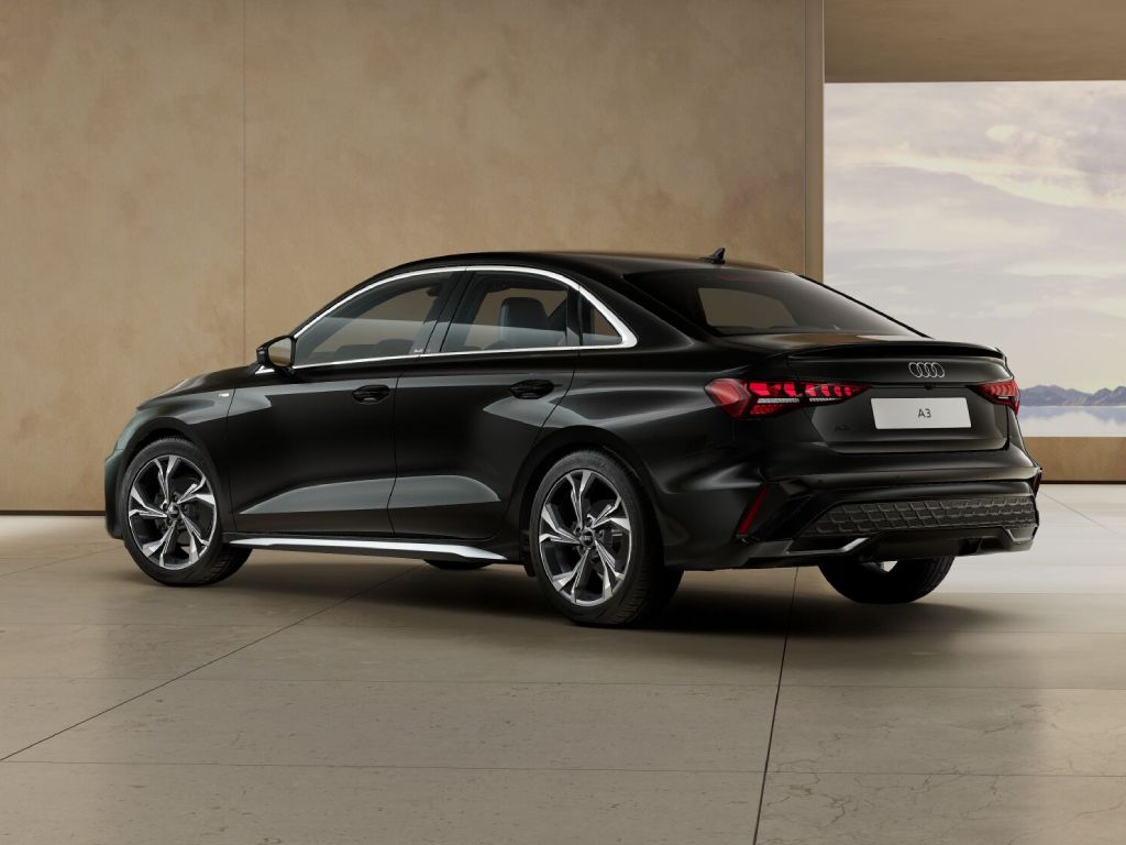 AUDI A3 Sedan TFSI 110 kW S tronic S Line