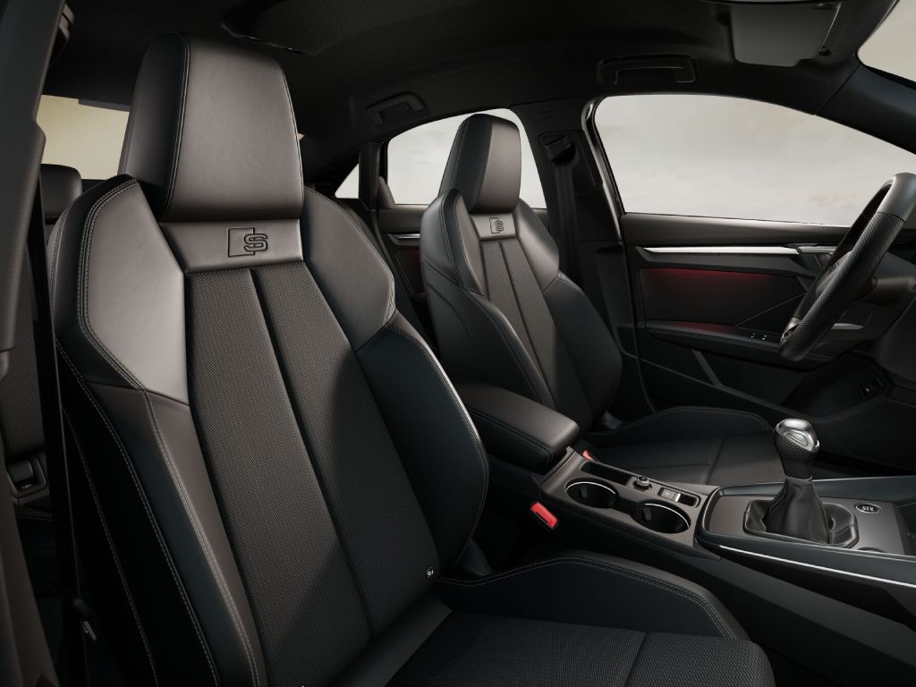 AUDI A3 Sedan TFSI 110 kW S tronic S Line