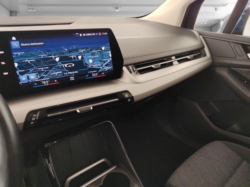 BMW 218d active tourer auto