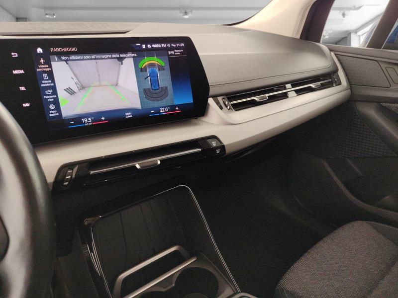 BMW 218d active tourer auto