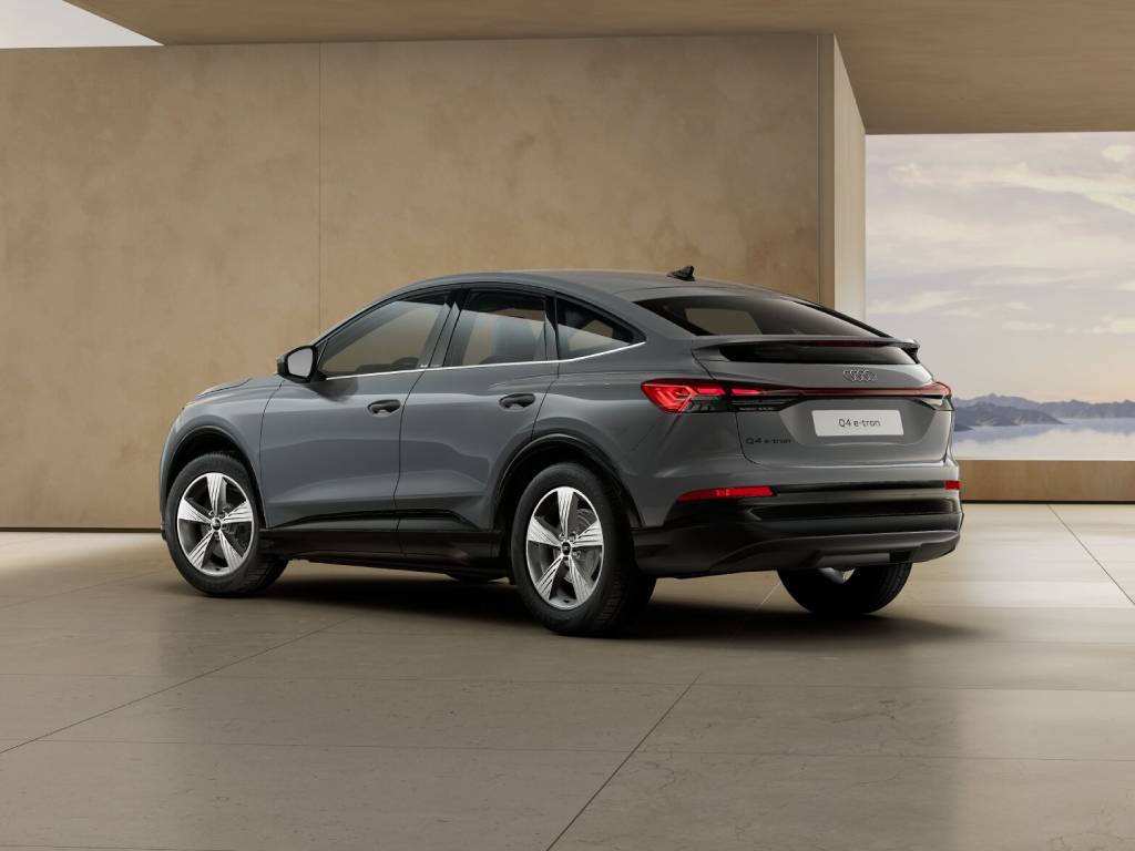 AUDI Q4 sportback e-tron performance business quattro 340cv